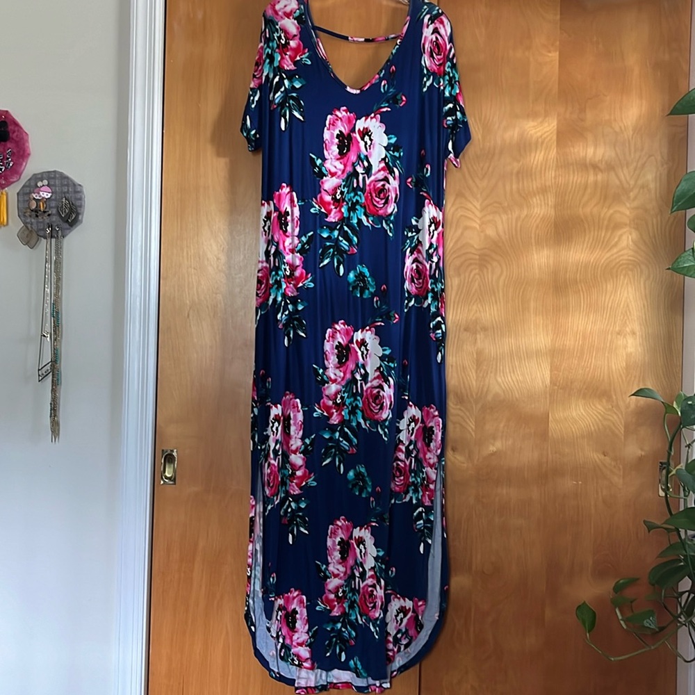 XL long flowery dress
